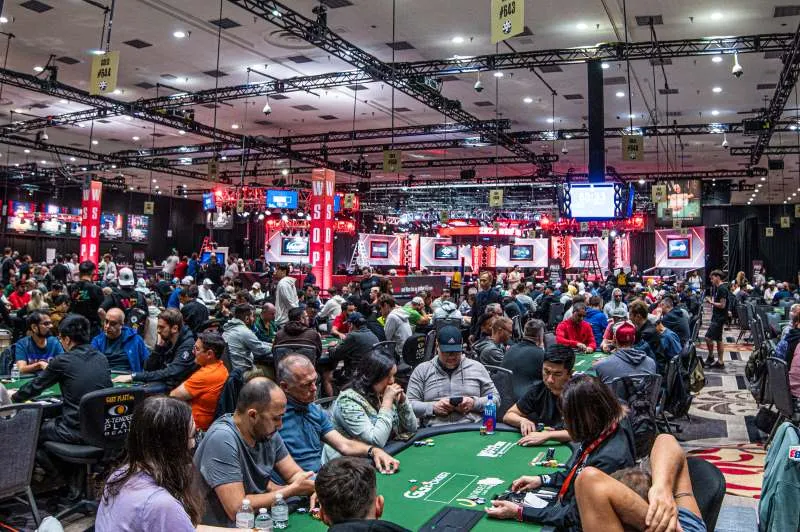 The Odds and Favorites for the 2023 World Series of Poker